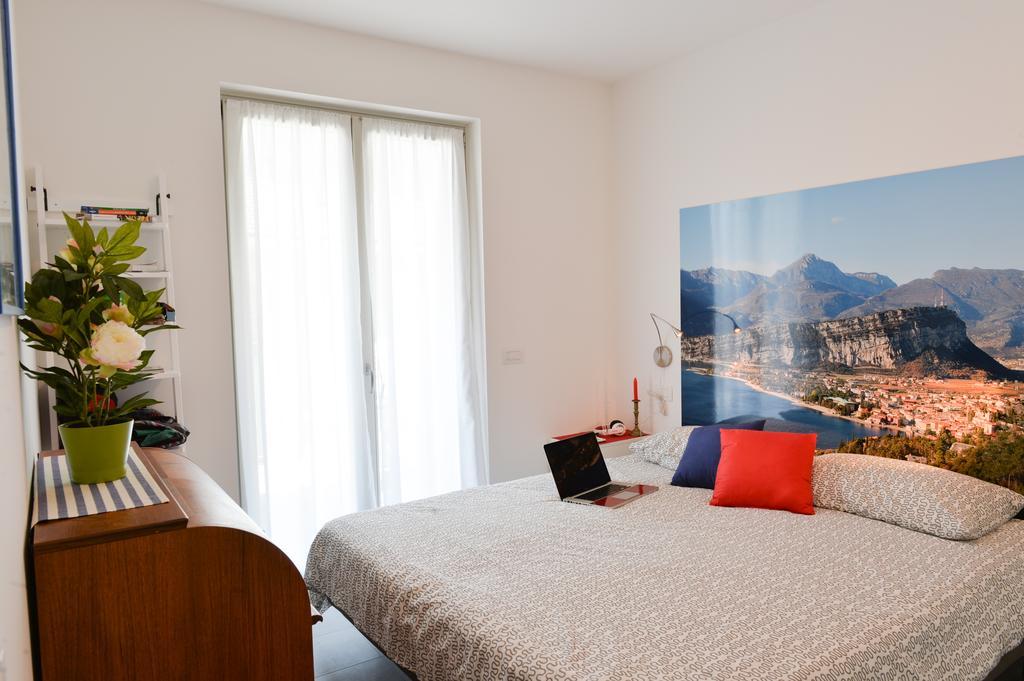 Casa Al Lago Riva del Garda Ruang foto
